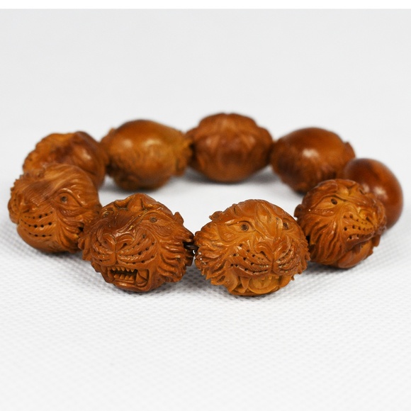 Powerful Artist Hand Carved 9 Tiger Men's Bracelet - Picture 6 of 8